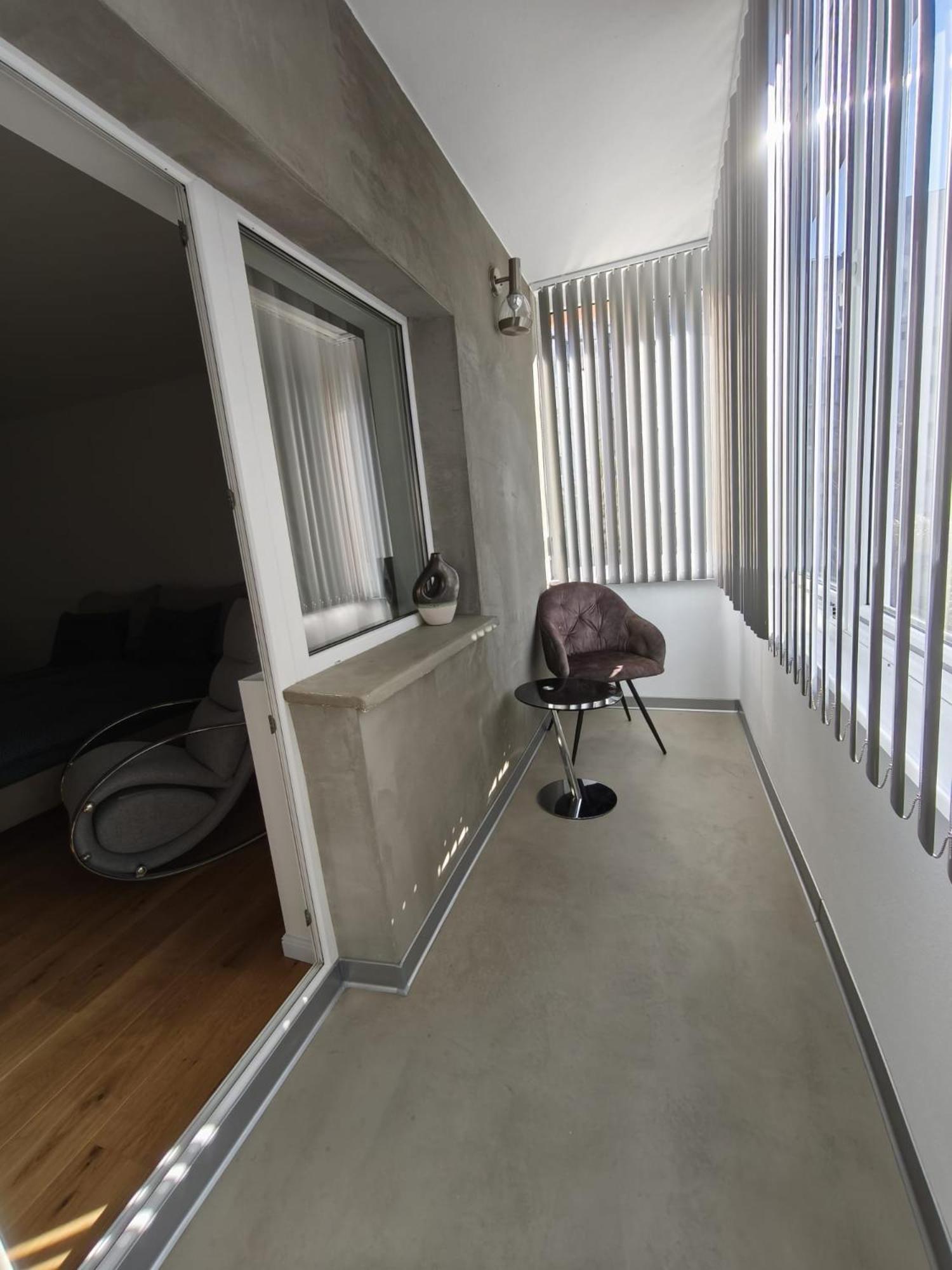 Studio Lux, Elegant & Confortabil Braşov Extérieur photo